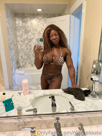 marvelousv Nahé Úniky OnlyFans Fotka 18