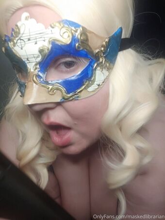 maskedlibrarian