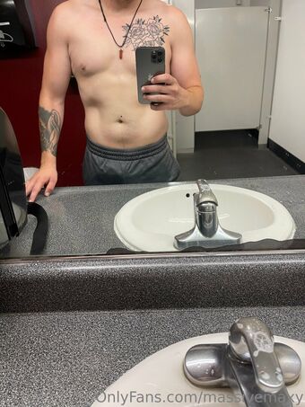 massivemaxy Nahé Úniky OnlyFans Fotka 5