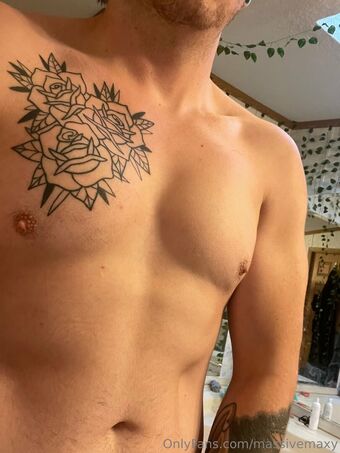 massivemaxy Nahé Úniky OnlyFans Fotka 13