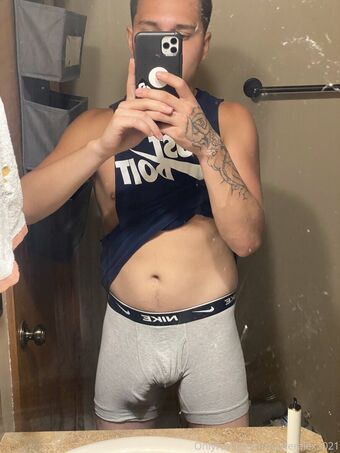 masteralex2021 Nahé Úniky OnlyFans Fotka 1