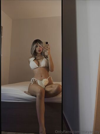 mayarileyvip Nahé Úniky OnlyFans Fotka 2