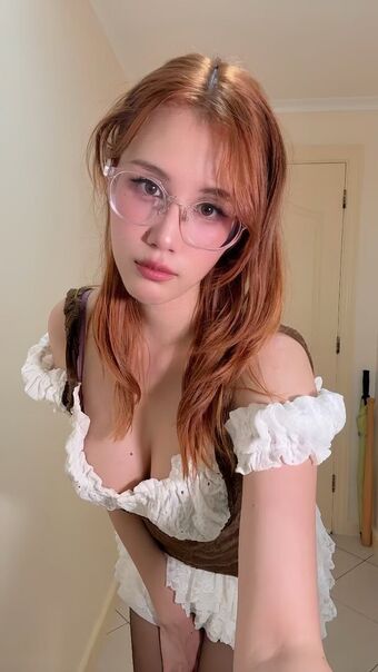 Megugami Nahé Úniky OnlyFans Fotka 8