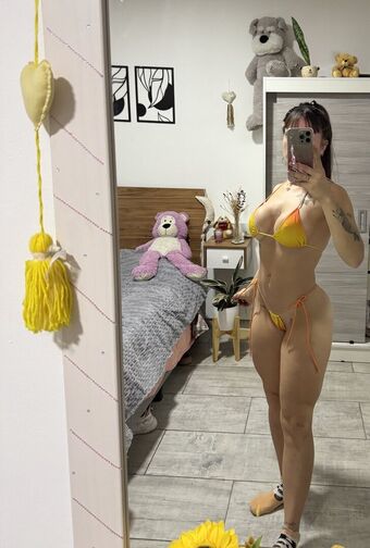 creammsodaa Nahé Úniky OnlyFans Fotka 29