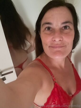 memilip Nahé Úniky OnlyFans Fotka 12