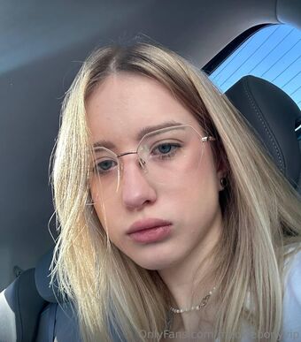 meowebonyvip