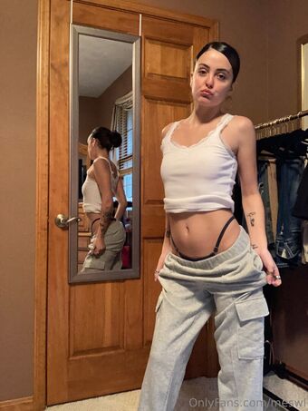 meswl Nahé Úniky OnlyFans Fotka 10