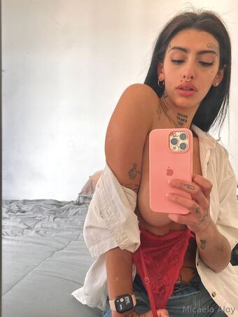 Micaelaaloy Micaela