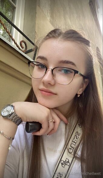 michellwet Nahé Úniky OnlyFans Fotka 18