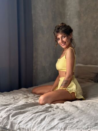 milaaa_rose