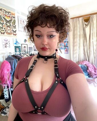 Milabloom Nahé Úniky OnlyFans Fotka 3