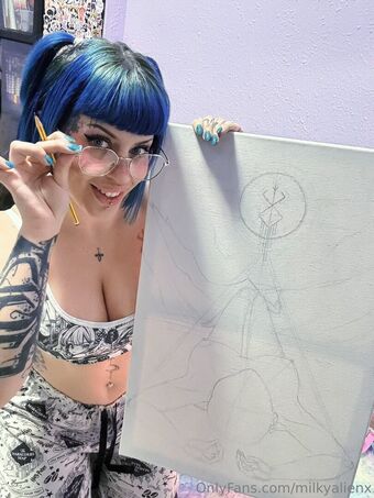 milkyalien Nahé Úniky OnlyFans Fotka 19