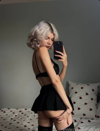 millllykitty Nahé Úniky OnlyFans Fotka 27