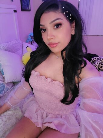 Mina Sin Nahé Úniky OnlyFans Fotka 15