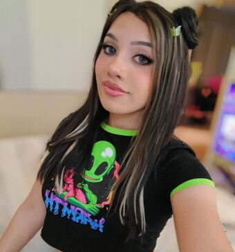 Mina Sin Nahé Úniky OnlyFans Fotka 21