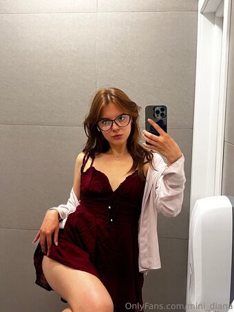 mini_violet Nahé Úniky OnlyFans Fotka 14