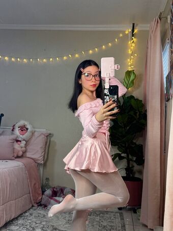 miniakane Nahé Úniky OnlyFans Fotka 4