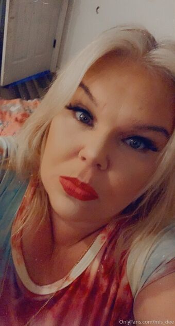 mis_dee Nahé Úniky OnlyFans Fotka 11