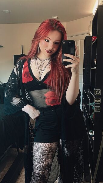 Miserrablee Nahé Úniky OnlyFans Fotka 11