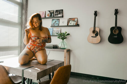 Missrubyblu2 Nahé Úniky OnlyFans Fotka 31