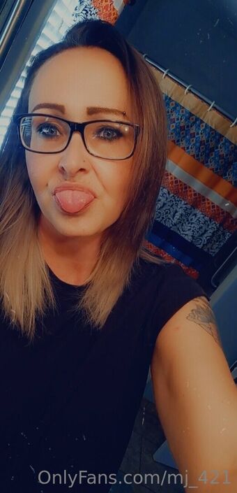 mj_421 Nahé Úniky OnlyFans Fotka 11