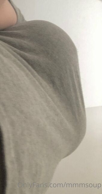 mmmsoup Nahé Úniky OnlyFans Fotka 7