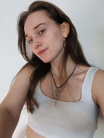 Monadail Nahé Úniky OnlyFans Fotka 10