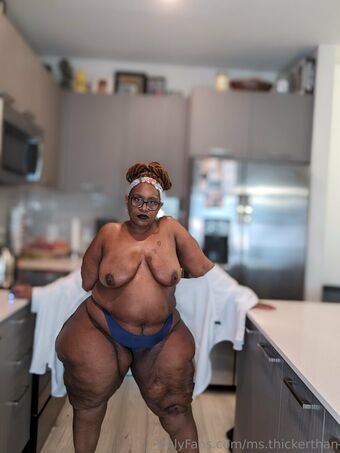 ms.thickerthan Nahé Úniky OnlyFans Fotka 19