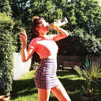 Munecat Nahé Úniky OnlyFans Fotka 3