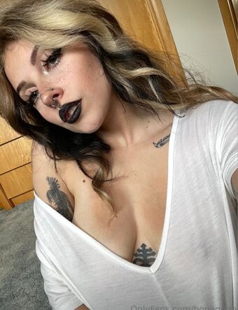 Mushbugs Nahé Úniky OnlyFans Fotka 30