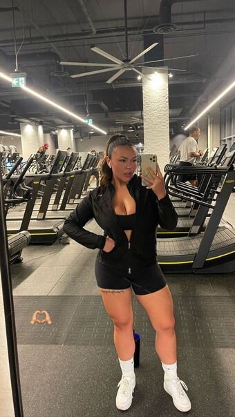 Myah Nahé Úniky OnlyFans Fotka 10