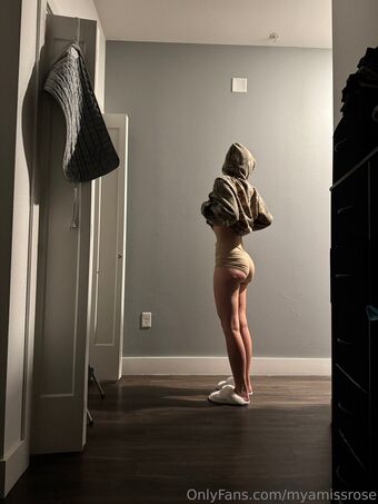 myamissrose Nahé Úniky OnlyFans Fotka 7