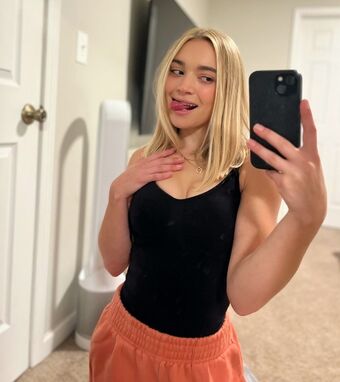 Natalie Decker