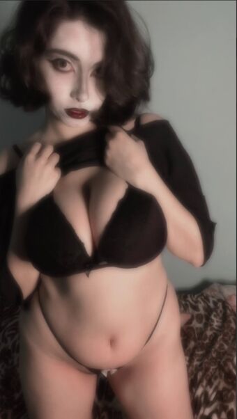 Nattasha Nyx Nahé Úniky OnlyFans Fotka 42