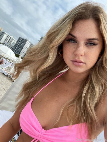 Neeks Nahé Úniky OnlyFans Fotka 28