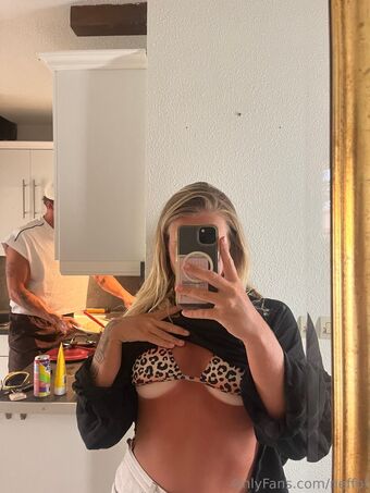neffof Nahé Úniky OnlyFans Fotka 13