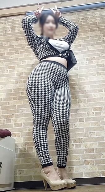 Nene_booty