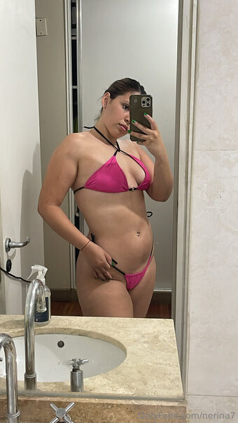 nerina7 Nahé Úniky OnlyFans Fotka 5