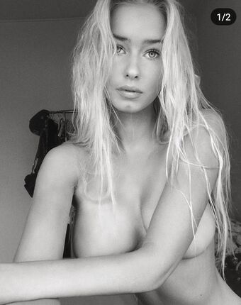 Nikoline Nahé Úniky OnlyFans Fotka 6
