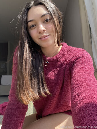 Ninapessoa Nahé Úniky OnlyFans Fotka 2