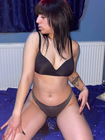 nitavalentina777 Nahé Úniky OnlyFans Fotka 2