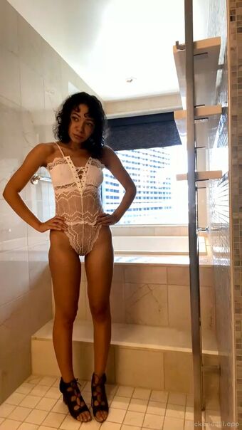 nomicakes Nahé Úniky OnlyFans Fotka 3