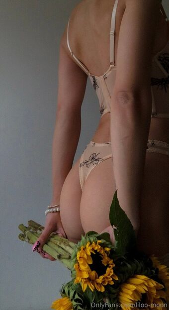 ogltrop Nahé Úniky OnlyFans Fotka 14