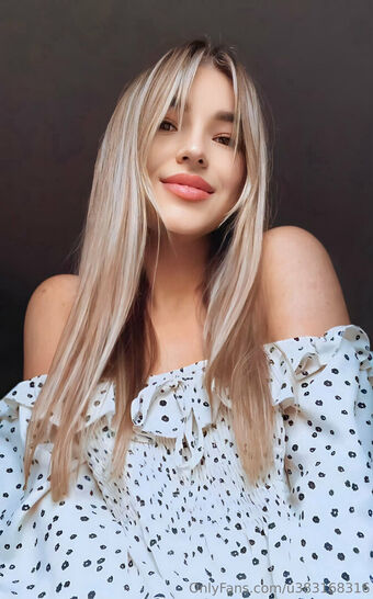 olyakoss Nahé Úniky OnlyFans Fotka 4