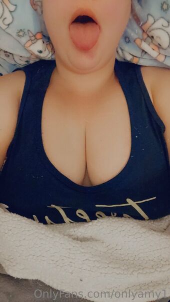 onlyamy1 Nahé Úniky OnlyFans Fotka 12