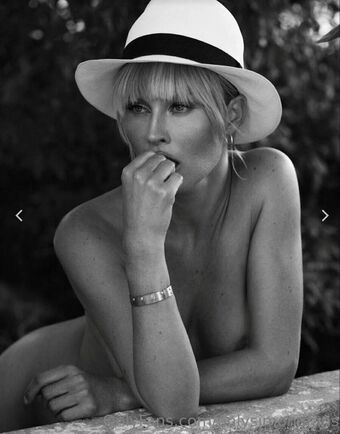 Onlysimonafans Nahé Úniky OnlyFans Fotka 10