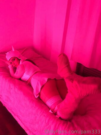 pam333 Nahé Úniky OnlyFans Fotka 16