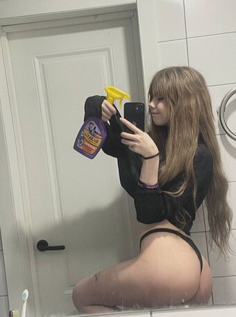 Paradoxy Nahé Úniky OnlyFans Fotka 29