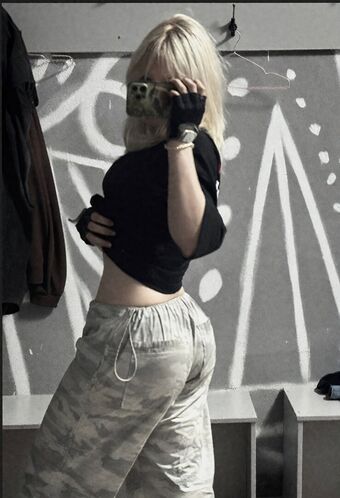 Pelememe Nahé Úniky OnlyFans Fotka 30