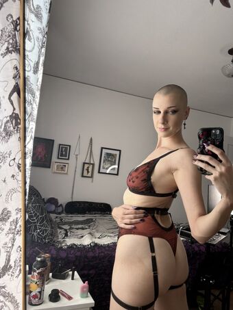 Pepper_dagger Nahé Úniky OnlyFans Fotka 11